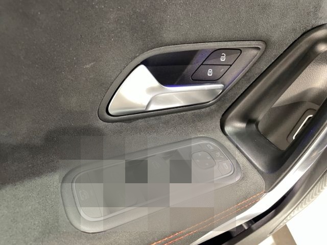 Mercedes-Benz CLA 200 d AMG-Line Automatik EU6d Leder Navi LED foto 14