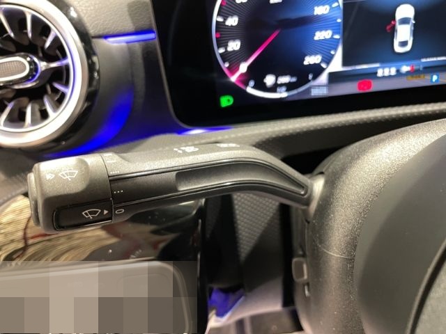 Mercedes-Benz CLA 200 d AMG-Line Automatik EU6d Leder Navi LED foto 19