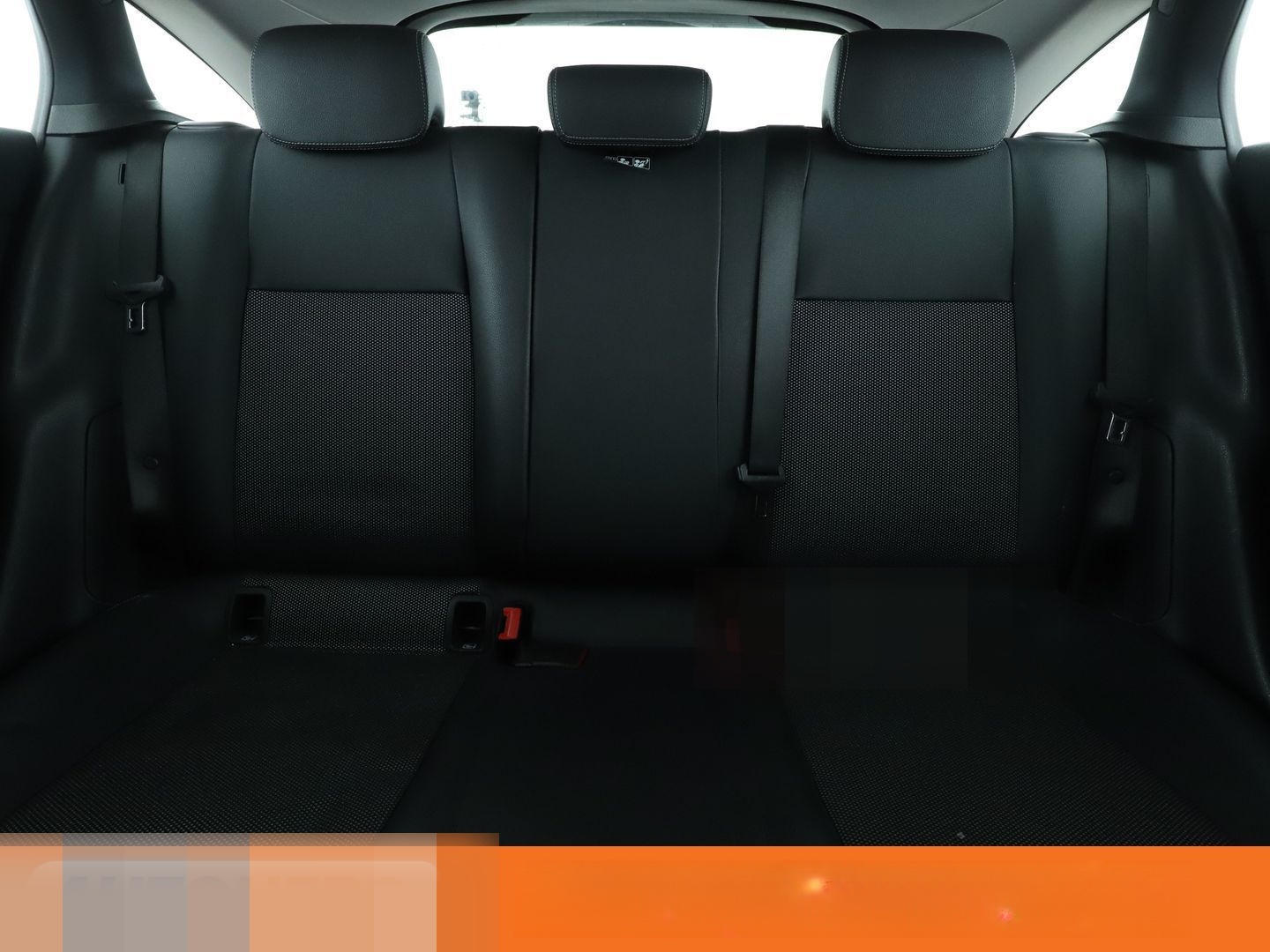 Mercedes-Benz CLA-Klasse CLA 180 Shooting Brake*NAV*TEMPO*PDC* foto 16