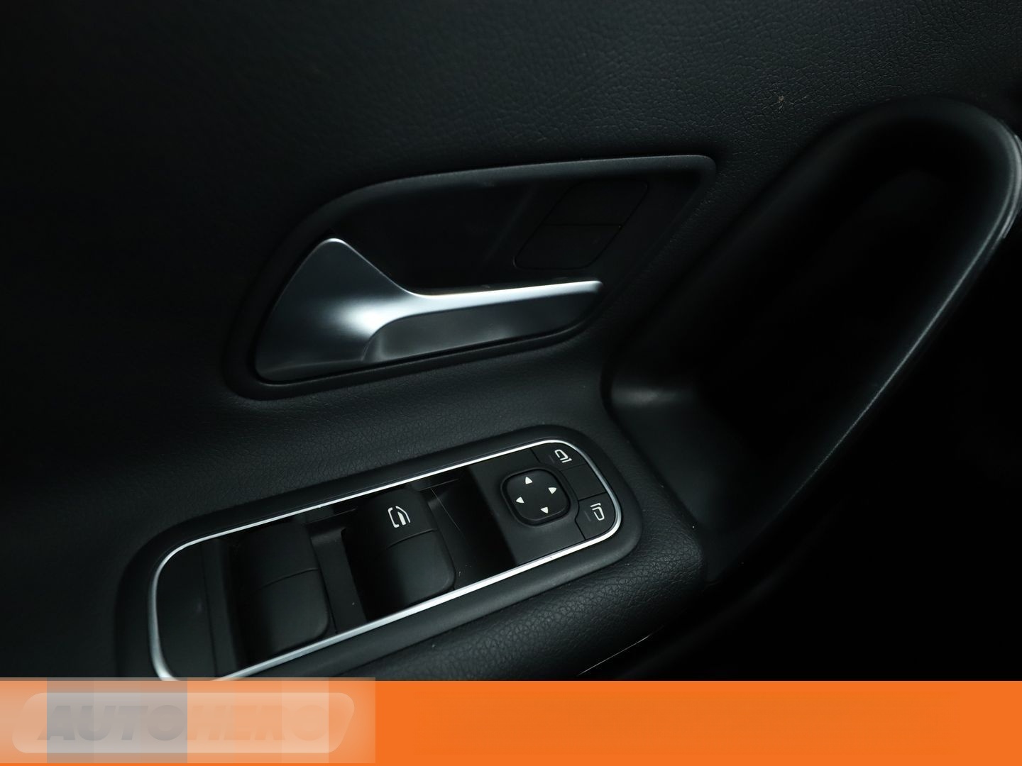 Mercedes-Benz CLA-Klasse CLA 180 Shooting Brake*NAV*TEMPO*PDC* foto 25