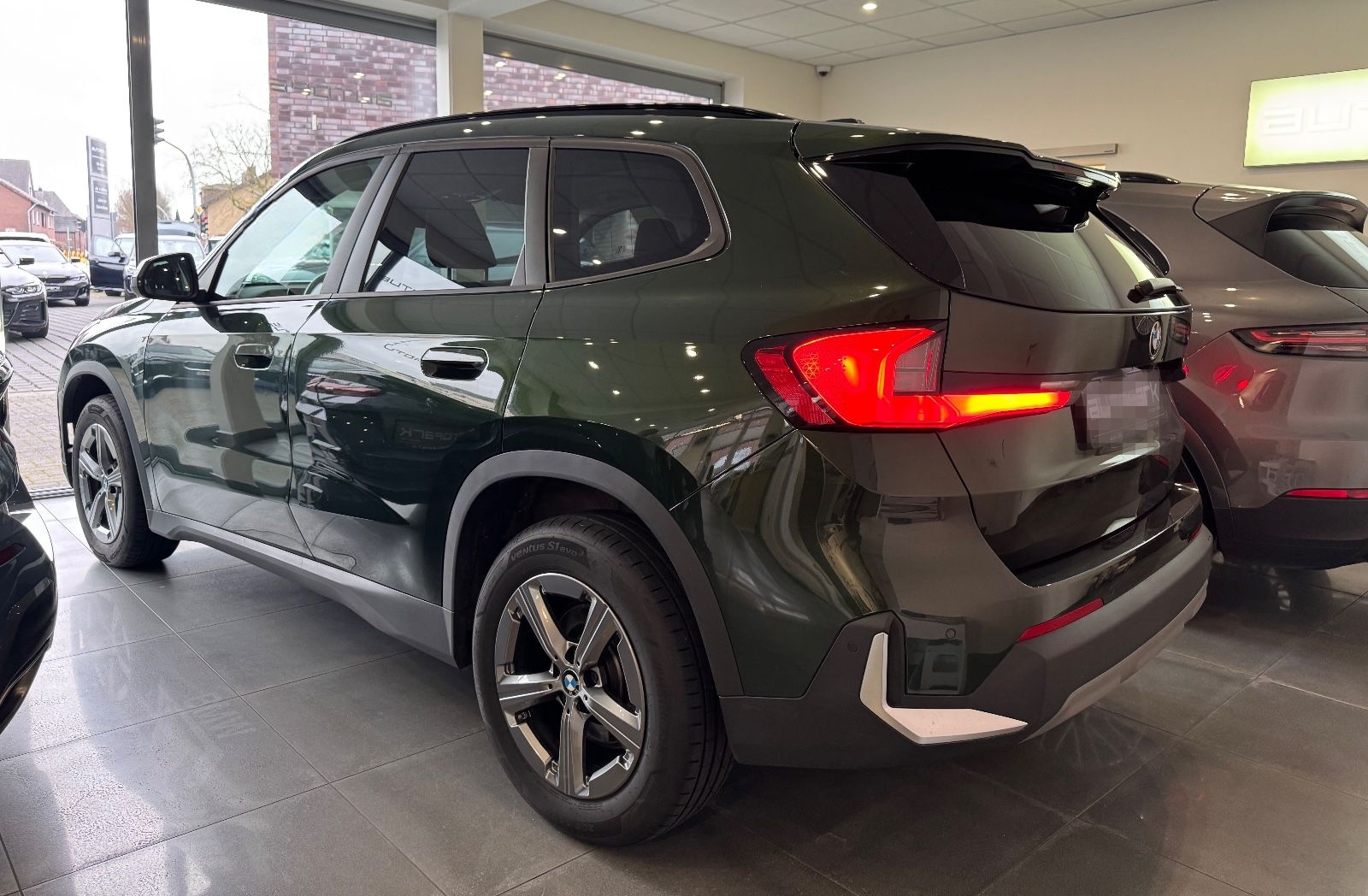 BMW X1 20dxDrive PANO DA+ Premium-Pa Comfort-Pa AHK foto 20