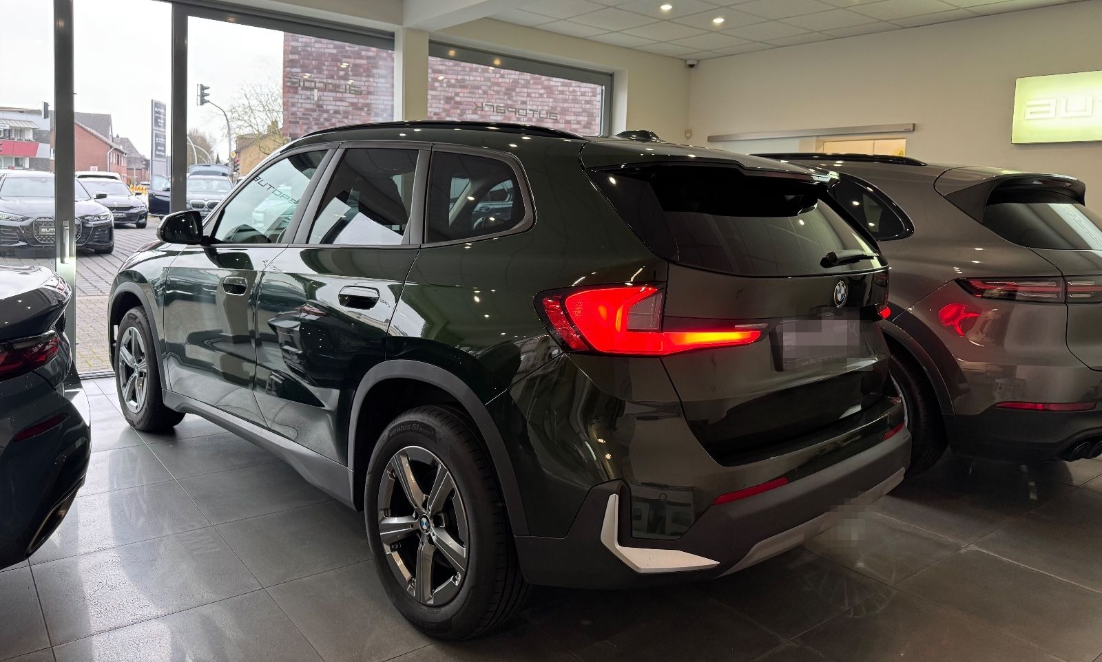 BMW X1 20dxDrive PANO DA+ Premium-Pa Comfort-Pa AHK foto 21