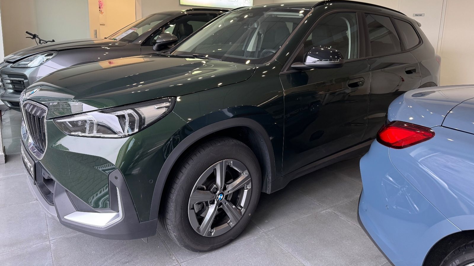 BMW X1 20dxDrive PANO DA+ Premium-Pa Comfort-Pa AHK foto 22