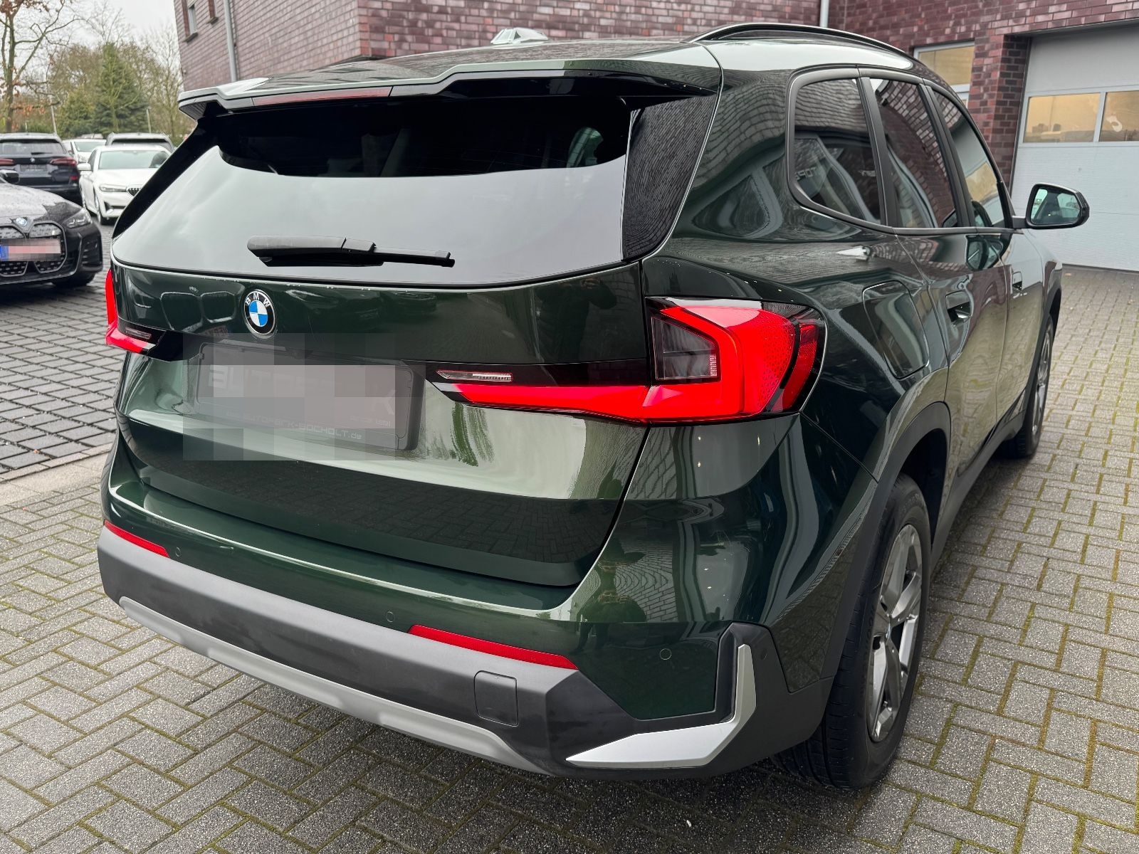 BMW X1 20dxDrive PANO DA+ Premium-Pa Comfort-Pa AHK foto 5