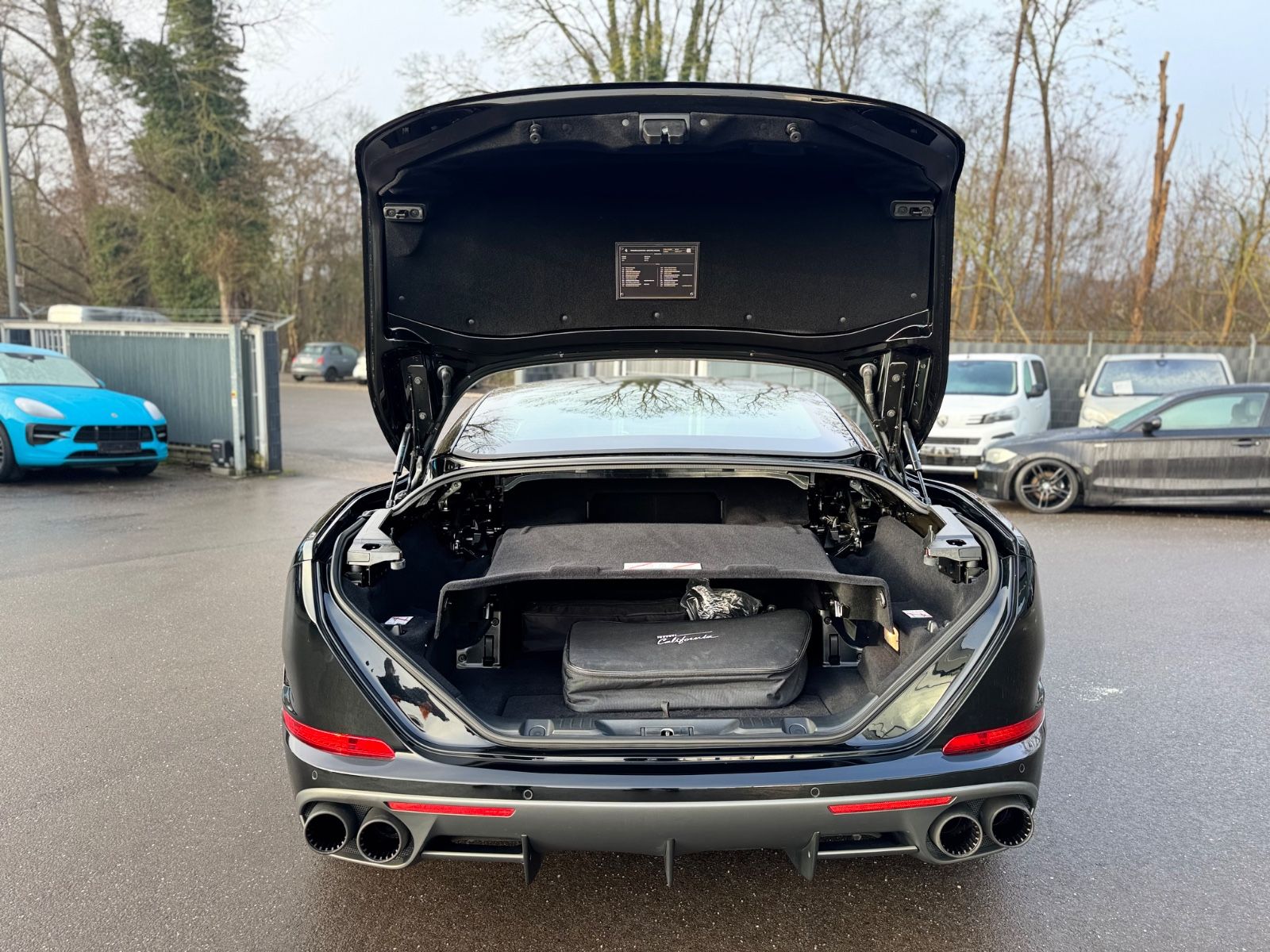 Ferrari CALIFORNIA T V8*CARBON*POWER-GARANTIE*KERAMIK* foto 11