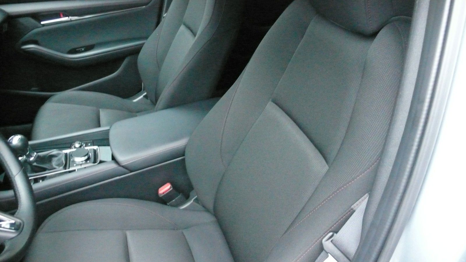 Mazda 3 Homura Skyactive-X Garantie 01/2029 Top Zustan foto 9