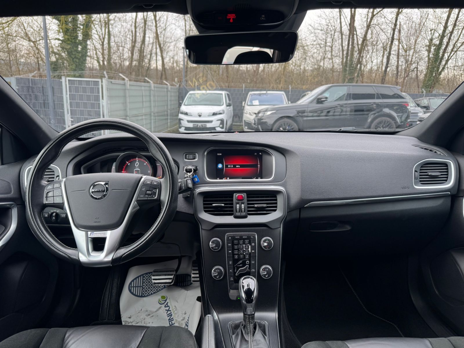 Volvo V40 R-DESIGN AUTOMATIK*VOLL-LED*NAVI*SHZ*1.HAND* foto 22