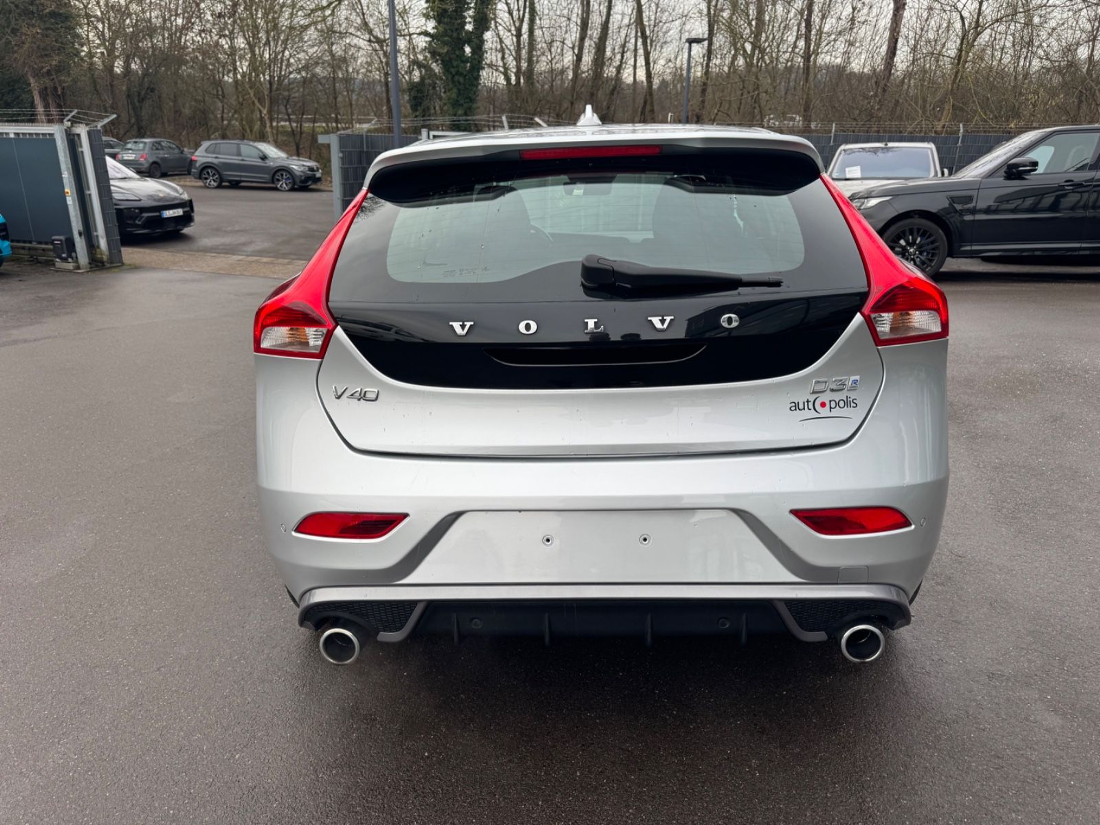 Volvo V40 R-DESIGN AUTOMATIK*VOLL-LED*NAVI*SHZ*1.HAND* foto 7