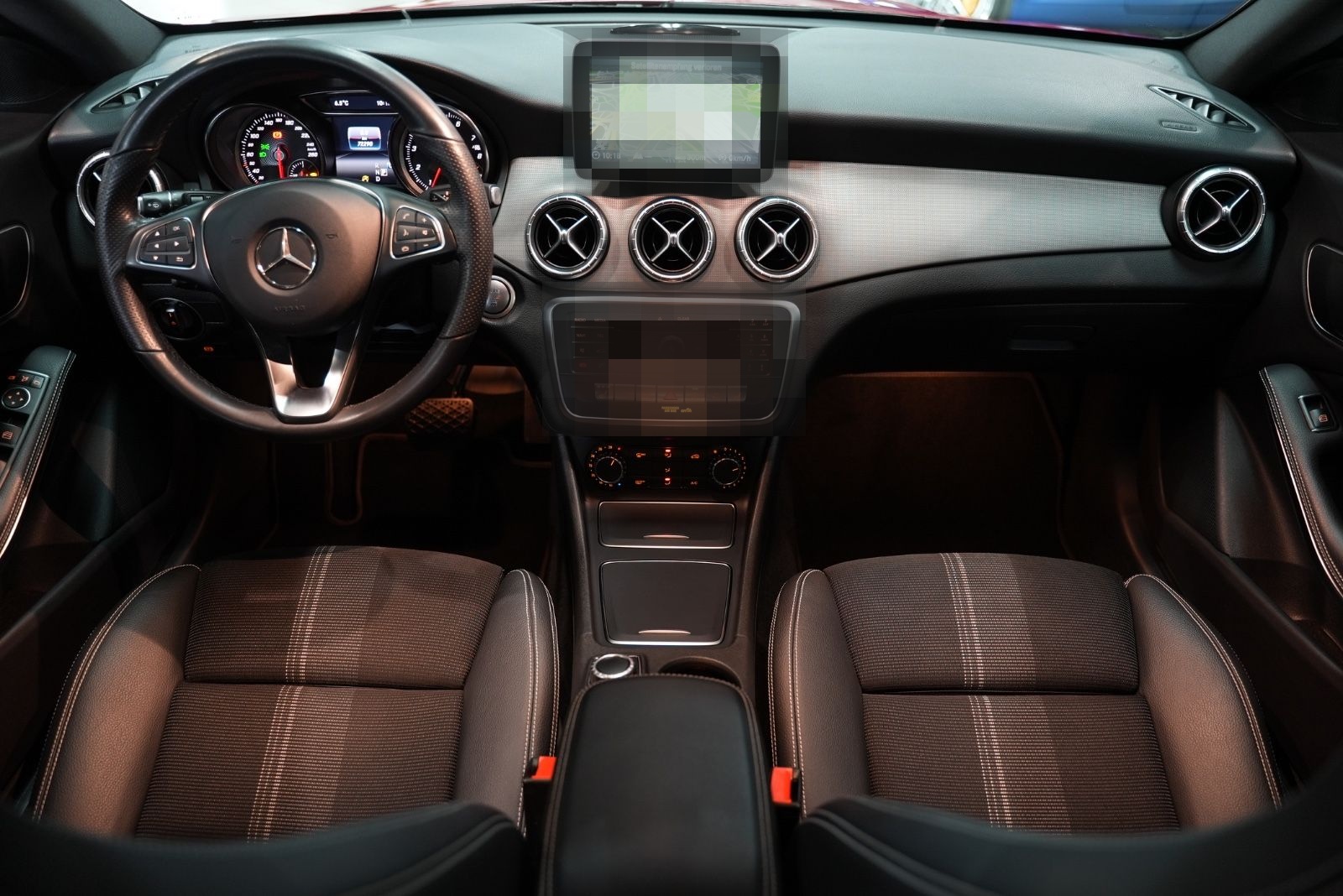 Mercedes-Benz CLA 200 SB*2.HAND*UNFALLFREI*AUTO*NAVI*LED*AHK* foto 9