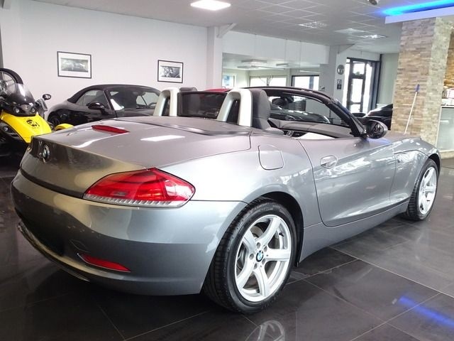 BMW Z4 sDrive 20i Autom.Leder Xenon PDC SHZ 2.Hand foto 10