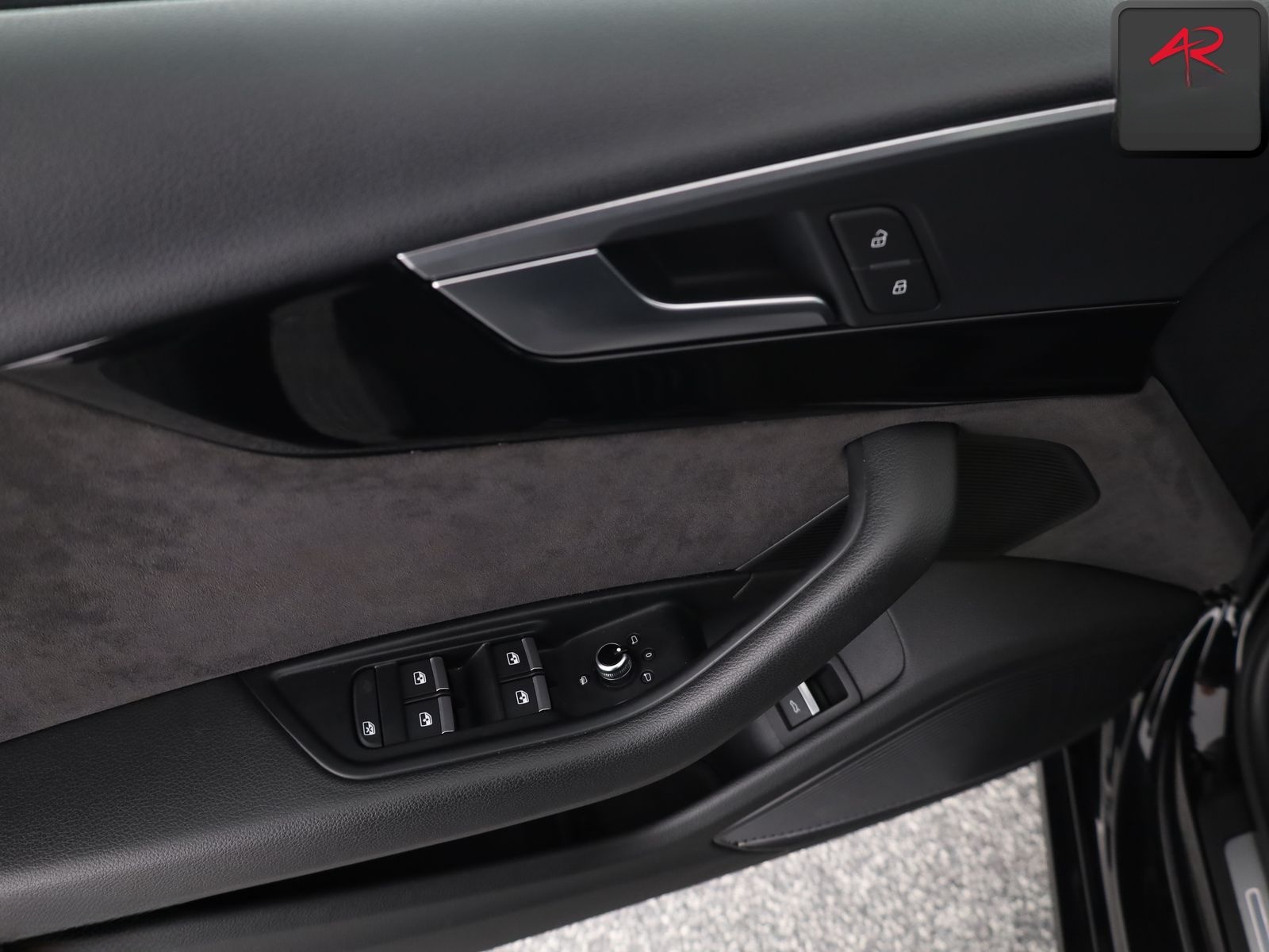 Audi S4 Avant 3.0 TFSI qu SH,KEYLESSGO,MATRIX,BANG+O foto 13