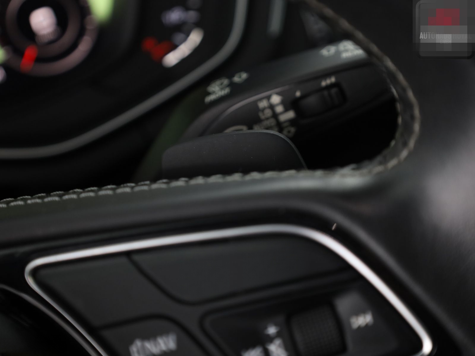 Audi S4 Avant 3.0 TFSI qu SH,KEYLESSGO,MATRIX,BANG+O foto 17