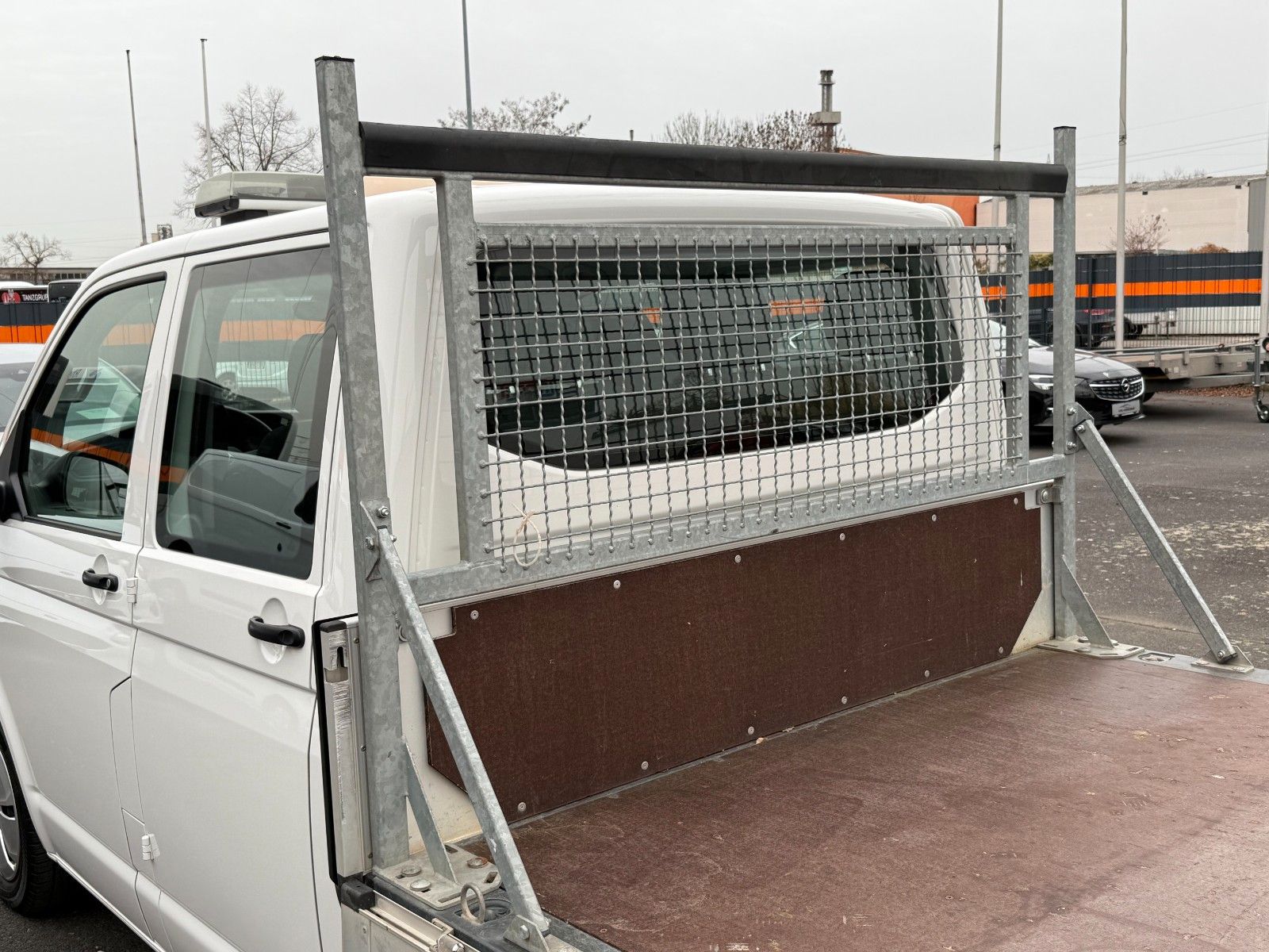 Volkswagen T6 Transporter Pritsche/NAVI/CARPLAY/DAB+/AHK foto 8