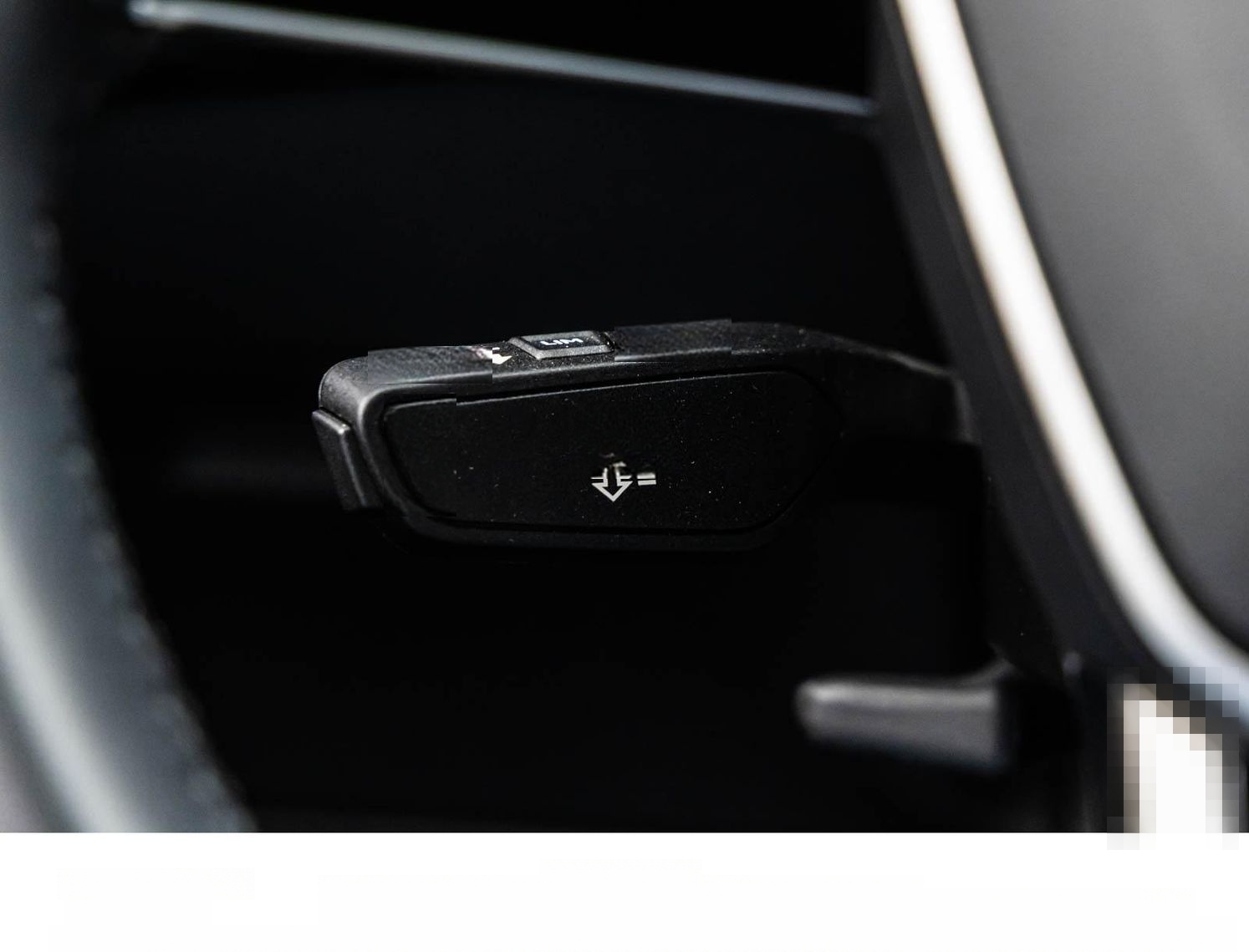 Audi E-TRON SPORTBACK 55 S LINE ALL-BLACK PANO/360° foto 25