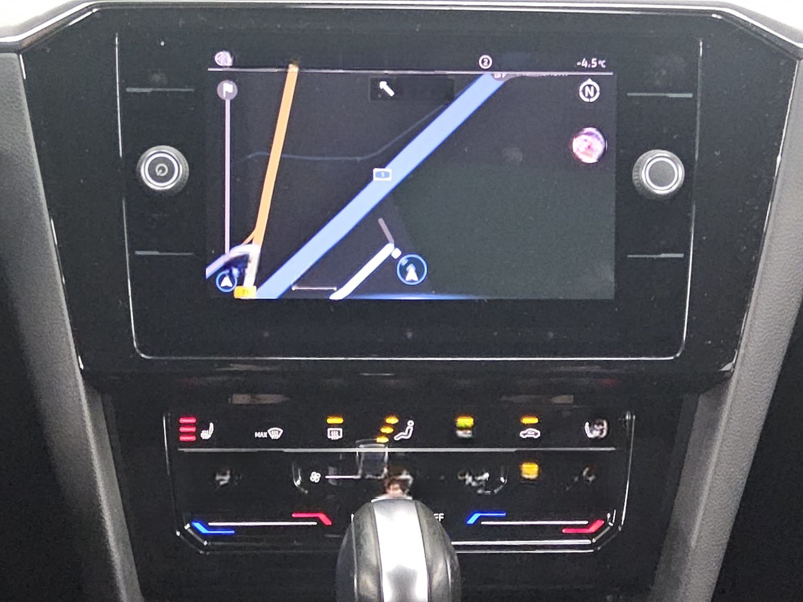 Volkswagen Passat Var. 2.0 TDI Business Navi DC RfK LED ACC foto 7