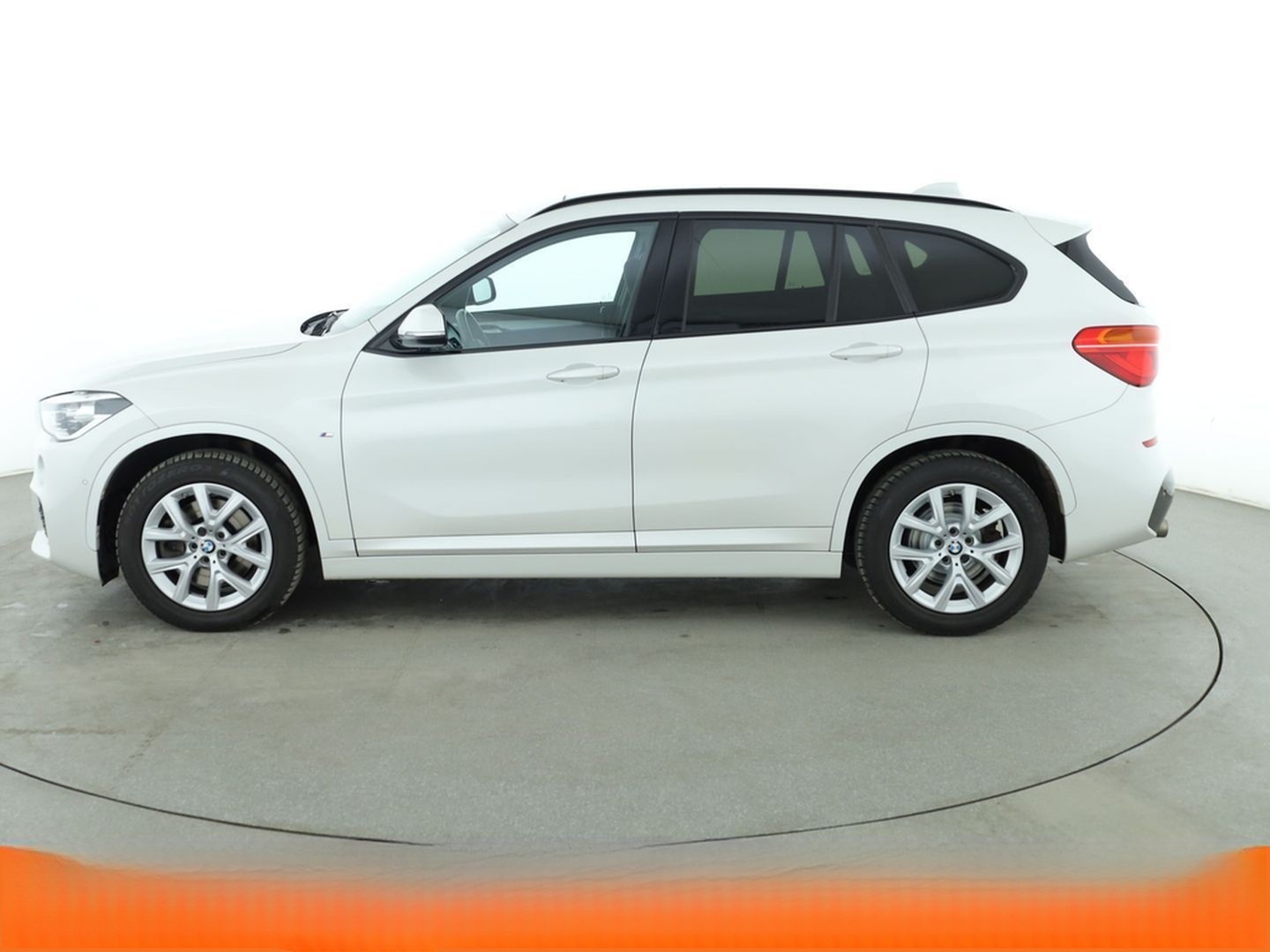 BMW sDrive 20i M Sport Aut.*NAVI*HUD*LED*ACC*CAM*SHZ foto 3