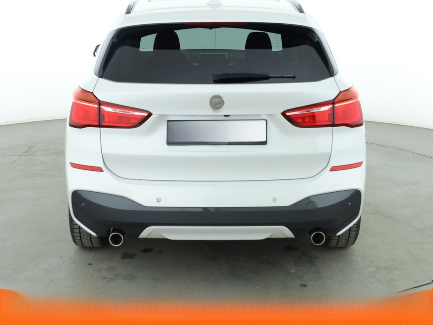 BMW sDrive 20i M Sport Aut.*NAVI*HUD*LED*ACC*CAM*SHZ foto 5