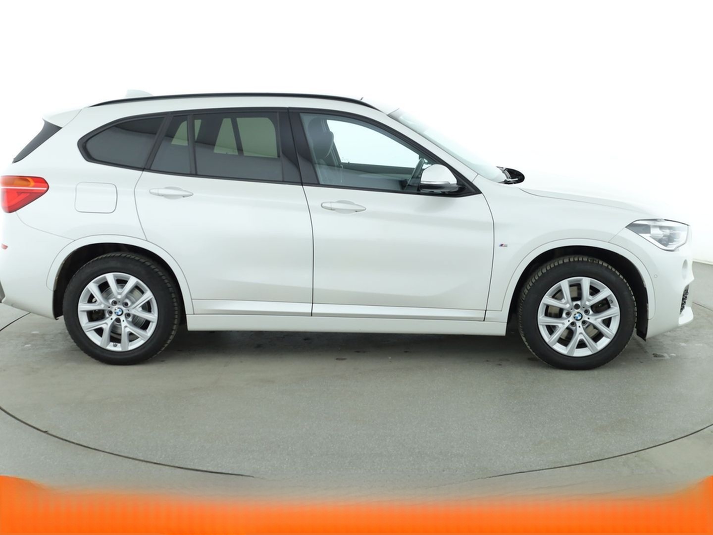 BMW sDrive 20i M Sport Aut.*NAVI*HUD*LED*ACC*CAM*SHZ foto 7