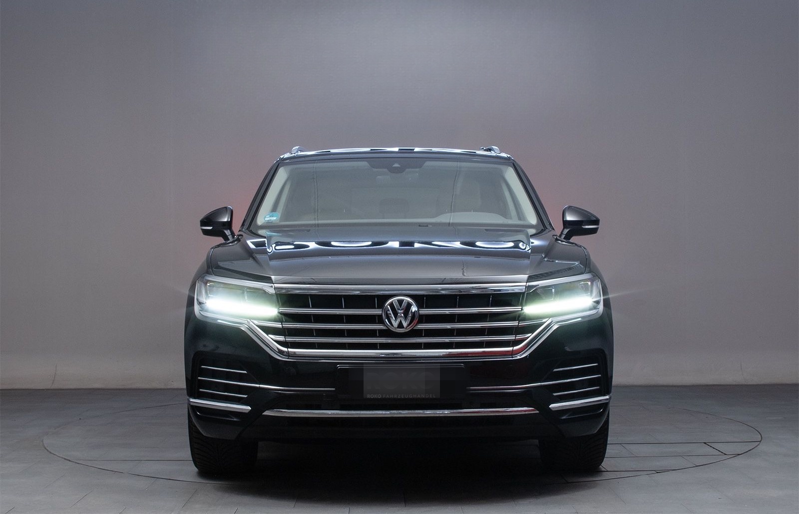Volkswagen Touareg LED Leder CAM StandH.AIR LenkHz.AHK Memo foto 2