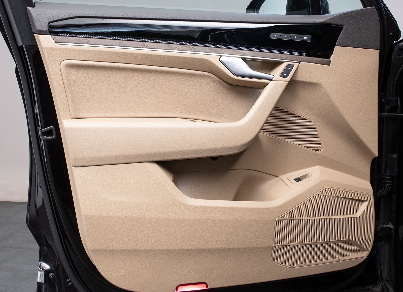 Volkswagen Touareg LED Leder CAM StandH.AIR LenkHz.AHK Memo foto 10