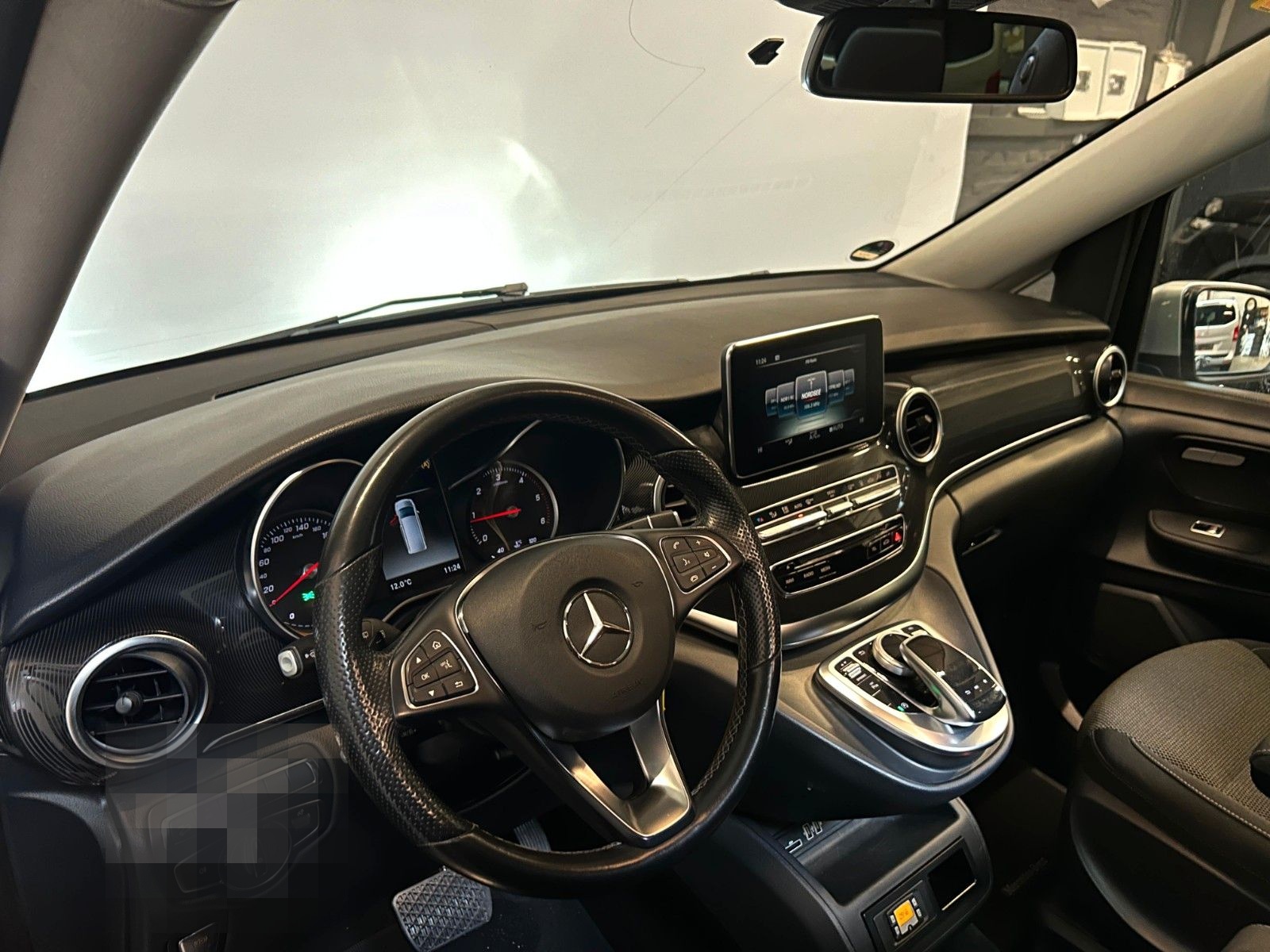 Mercedes-Benz V250d lang 4M Edition *LED-AHK-Pano-ACC* foto 12