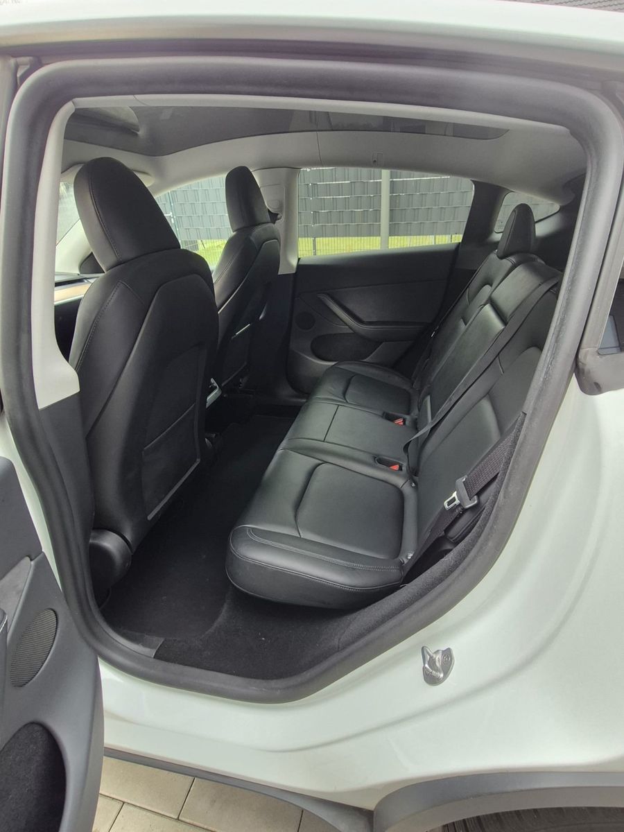 Tesla Model Y Long Range AWD  Export EU möglich foto 10
