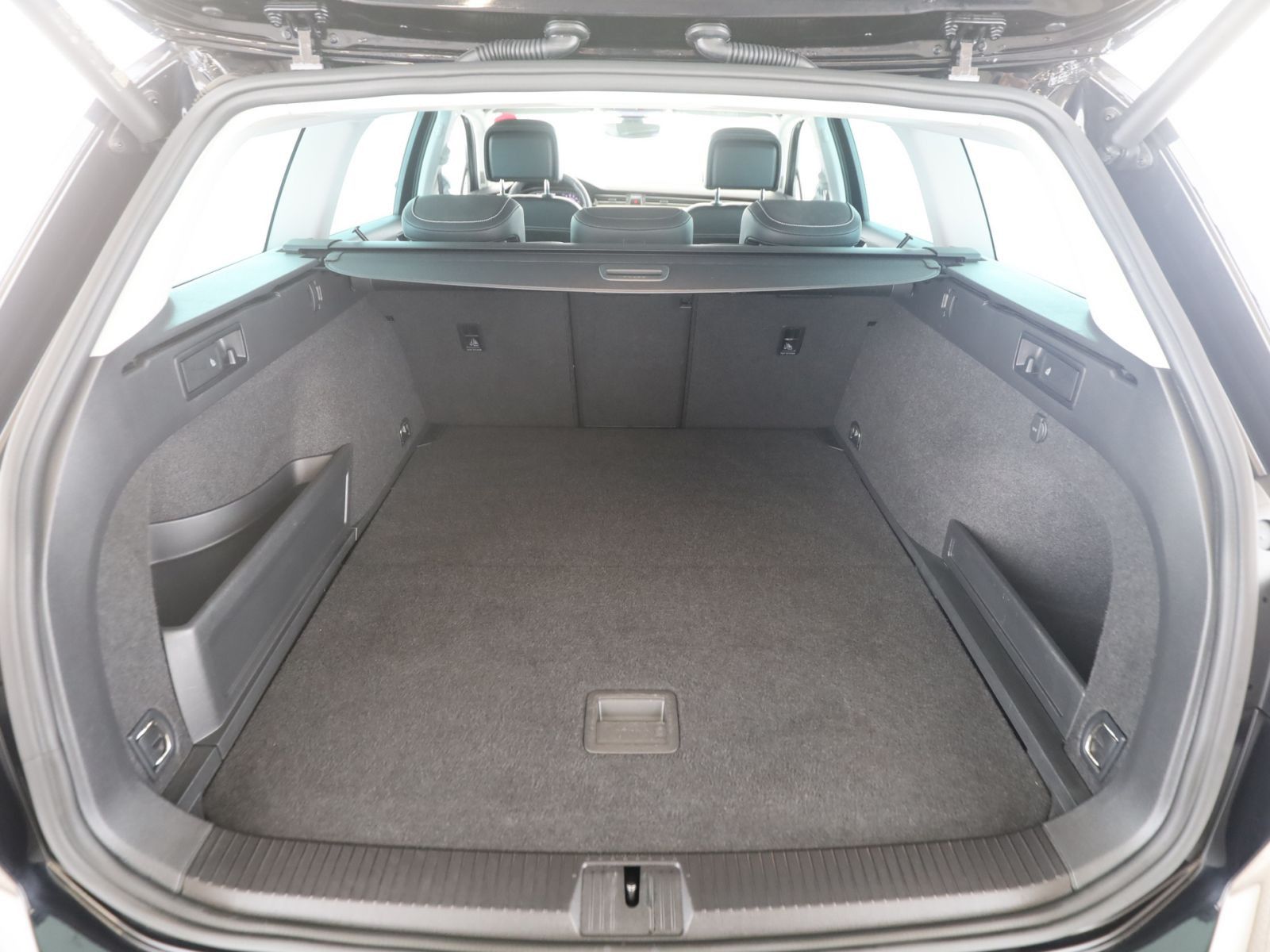 Volkswagen Passat Variant 1.4 TSI GTE HYBRID+Matrix+Standh+ foto 11