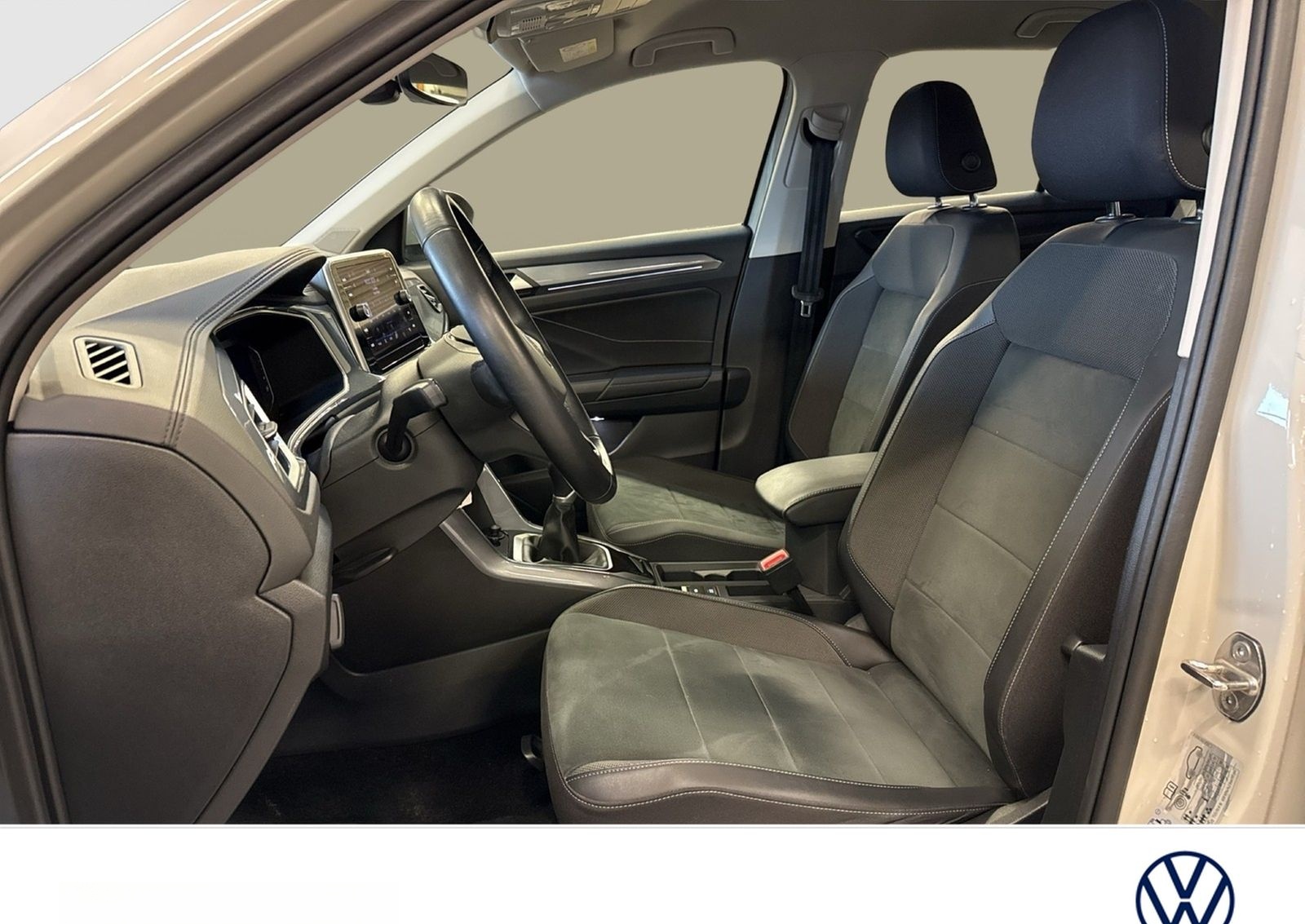 Volkswagen T-Roc 1.0 STYLE ACC LM17 LED+ CARPLAY SITZHEIZ. foto 7