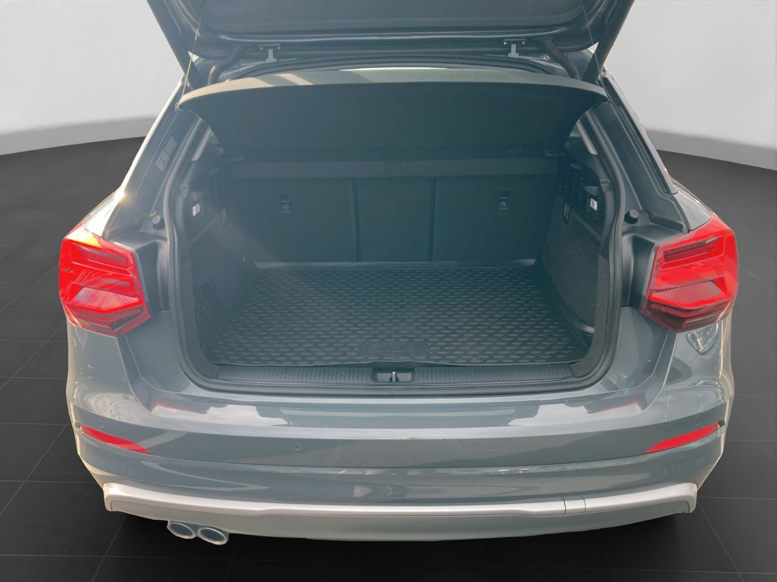 Audi Q2 35 TFSI S LINE AHK LM19 LED NAVI foto 17