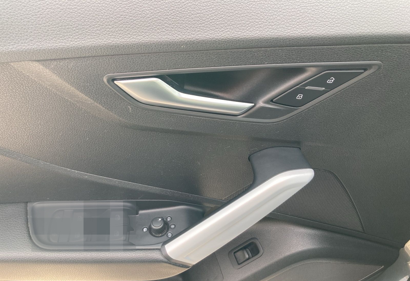 Audi Q2 35 TFSI S LINE AHK LM19 LED NAVI foto 8