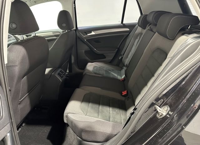 Volkswagen Golf 2.0 TDI DSG Comfortline EU6d-T LED ACC Navi foto 7