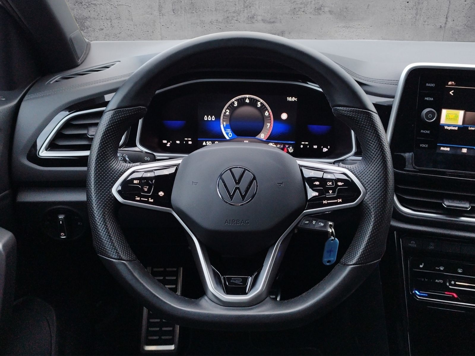 Volkswagen T-Roc 1.0 TSI R-LINE/NAV/LED+/ERGOACTIVE/RFK foto 8