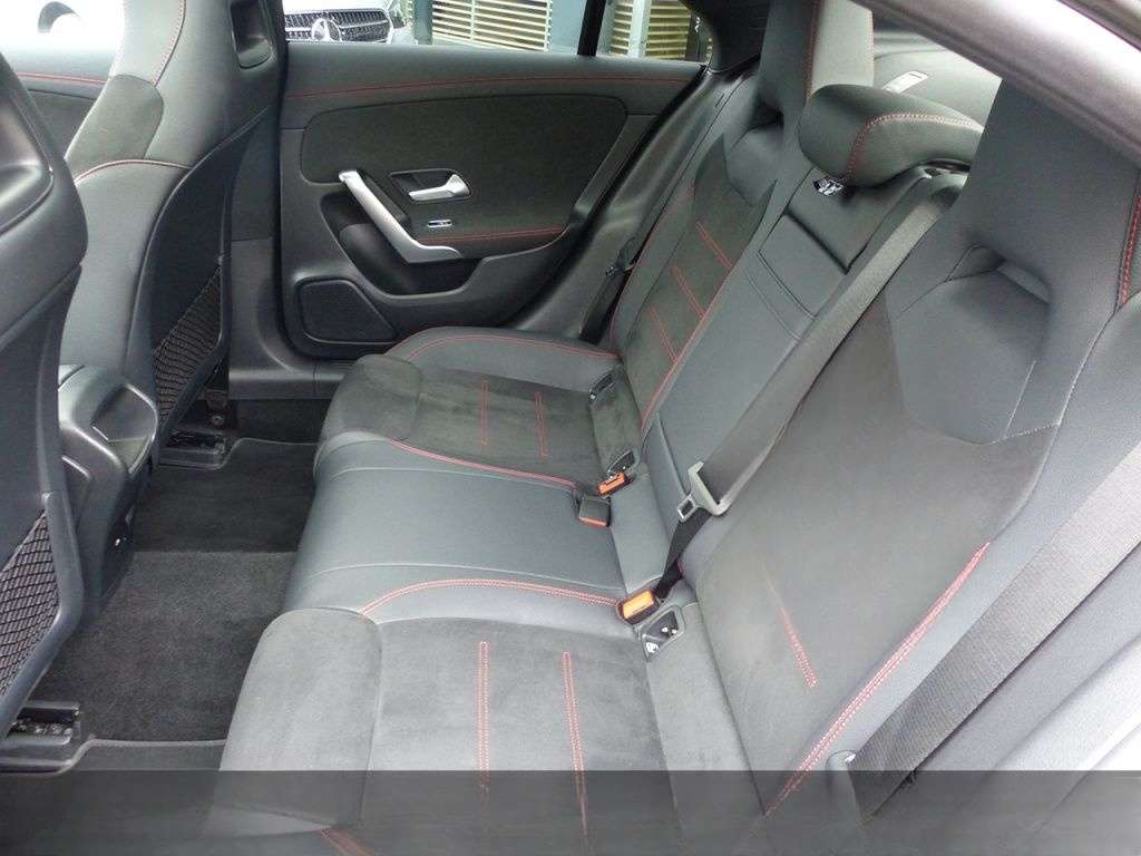 Mercedes-Benz CLA 200 Coupé AMG PLUS+NIGHT+PANO+TOTWI+MEMORY P foto 6