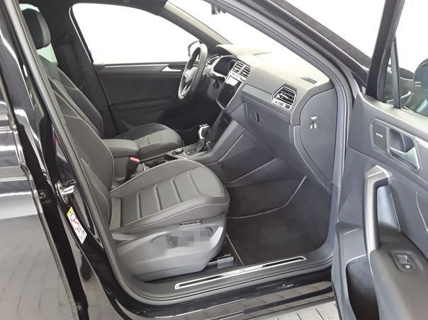 Volkswagen Tiguan Allspace R-Line 4M TSI DSG Matrix/Pano foto 8