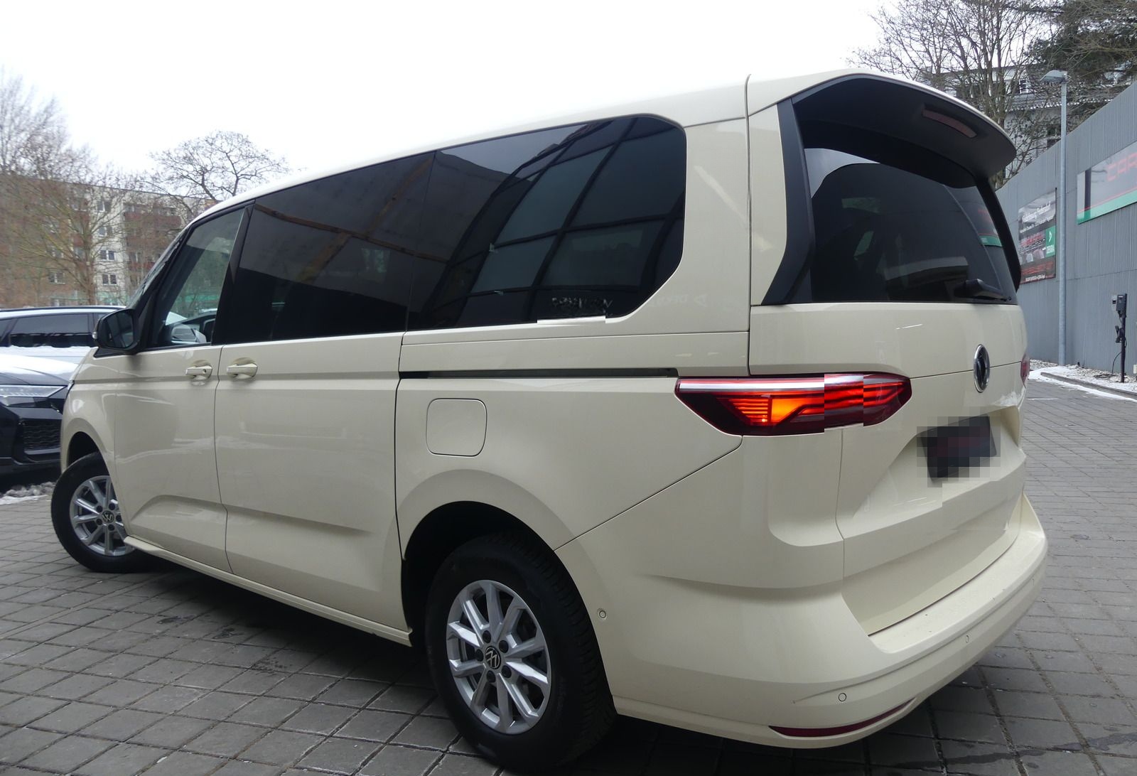 Volkswagen T7 Multivan 2.0 TDI Life lang TAXI 7SITZE/STHZ/A foto 21