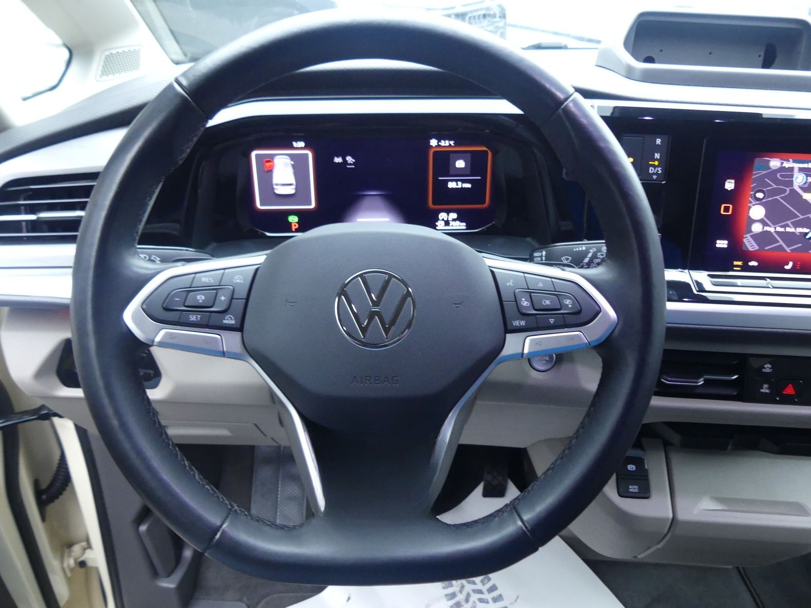 Volkswagen T7 Multivan 2.0 TDI Life lang TAXI 7SITZE/STHZ/A foto 4