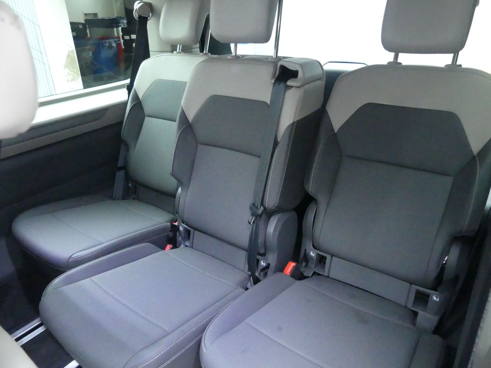 Volkswagen T7 Multivan 2.0 TDI Life lang TAXI 7SITZE/STHZ/A foto 7