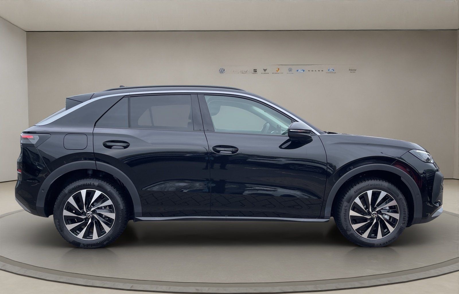Volkswagen T-Roc Life 1.5 l eTSI OPF DSG ACC AUT Kam. Navi foto 6