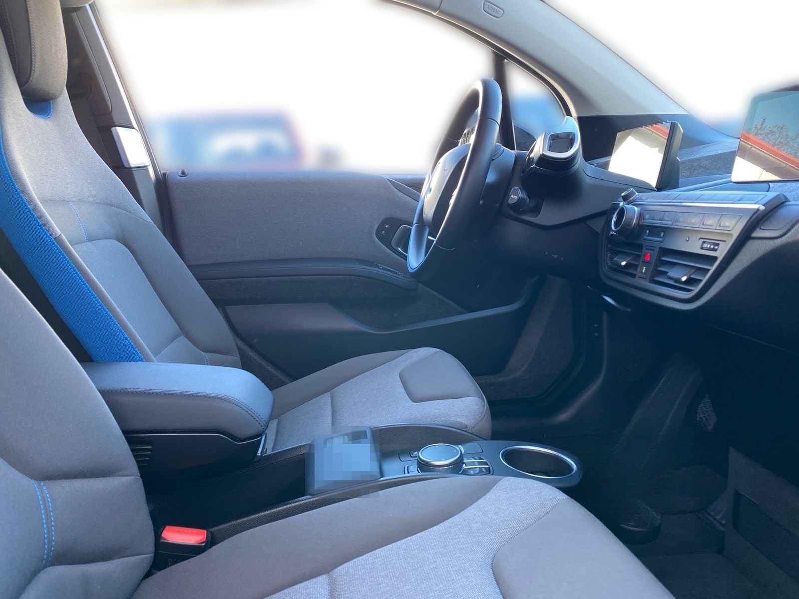 BMW i3 120Ah Navi Prof RFK LED DA+ ACC Komfzg PA DAB foto 4