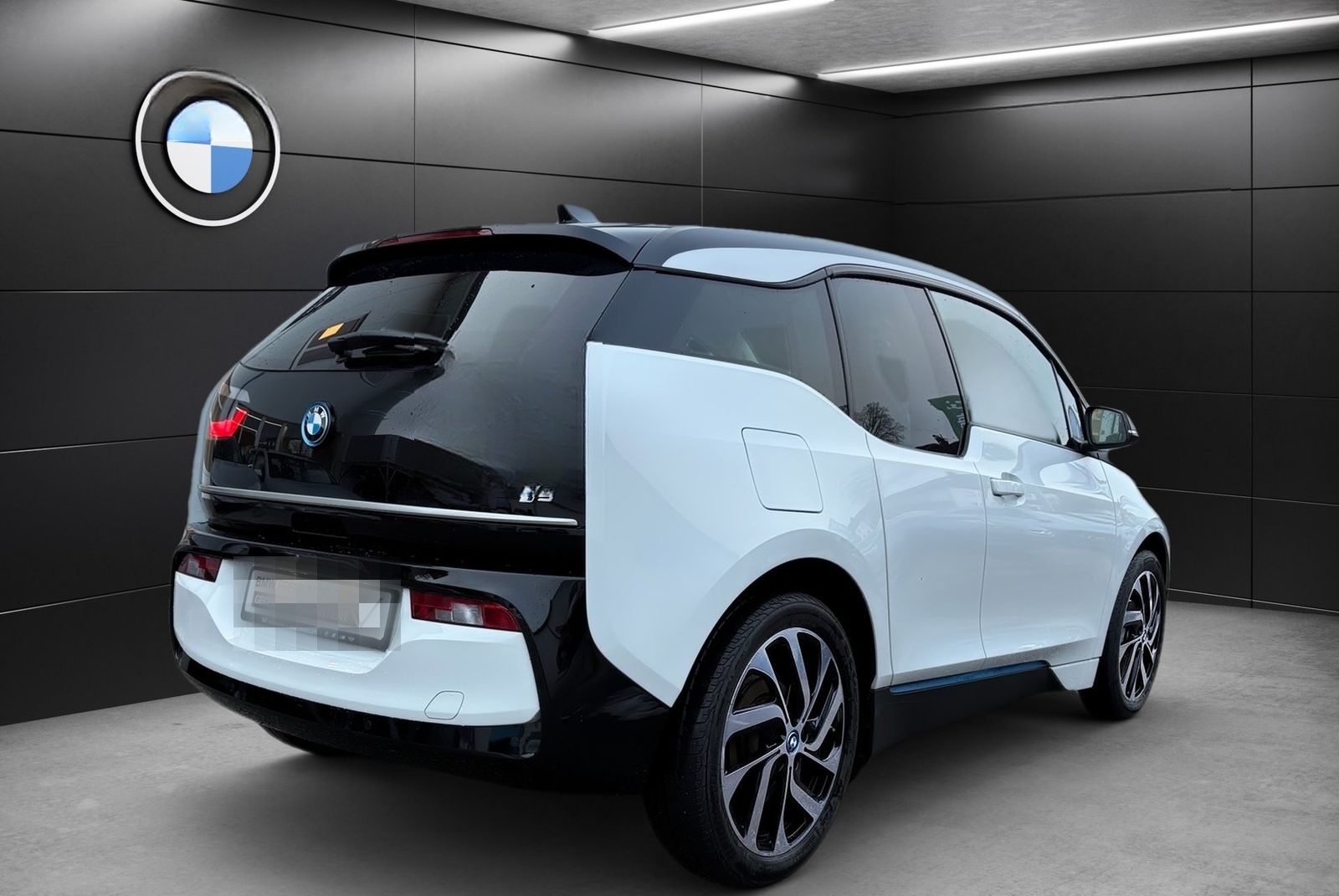 BMW i3 120Ah Navi Prof RFK LED DA+ ACC Komfzg PA DAB foto 5