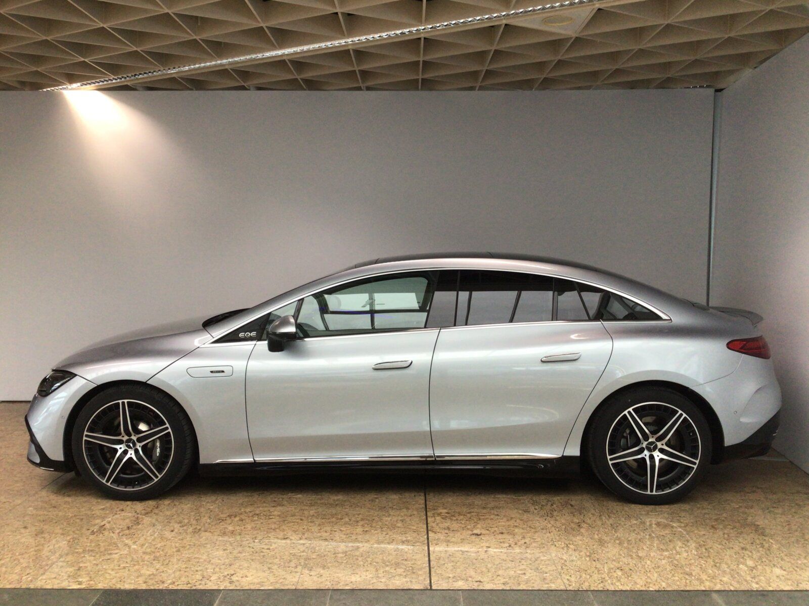 Mercedes-Benz EQE 43 4M Prmium Paket/Pano/Leder/Sitzklima/Airm foto 3