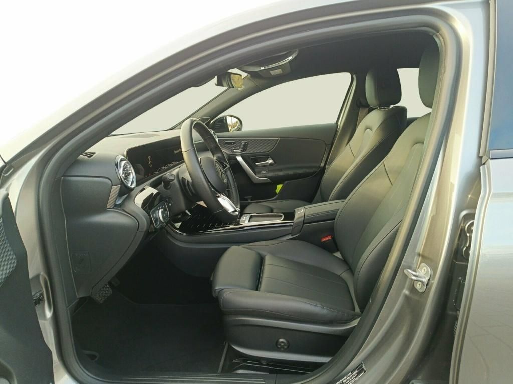 Mercedes-Benz A 220 d progressive 360 ACC AHK AUT DynLicht LED foto 12