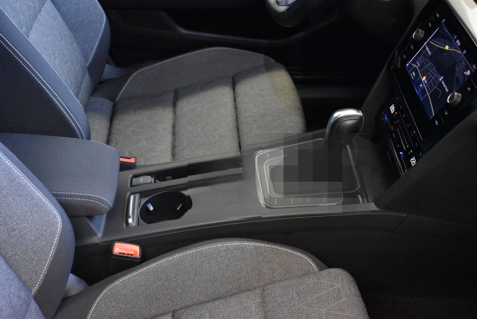 Volkswagen Passat Variant 2.0TDI DSG*Cockpit Digital*LED foto 25