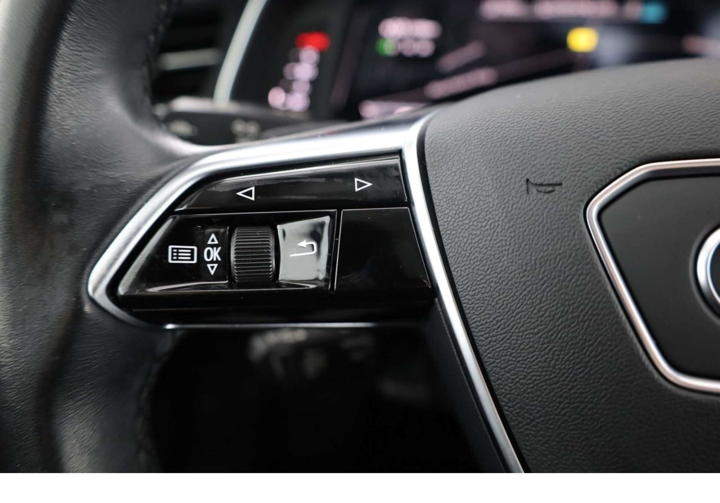 Audi A6 Avant 45 TFSI quattro Design  RFK/Leder/ACC foto 14