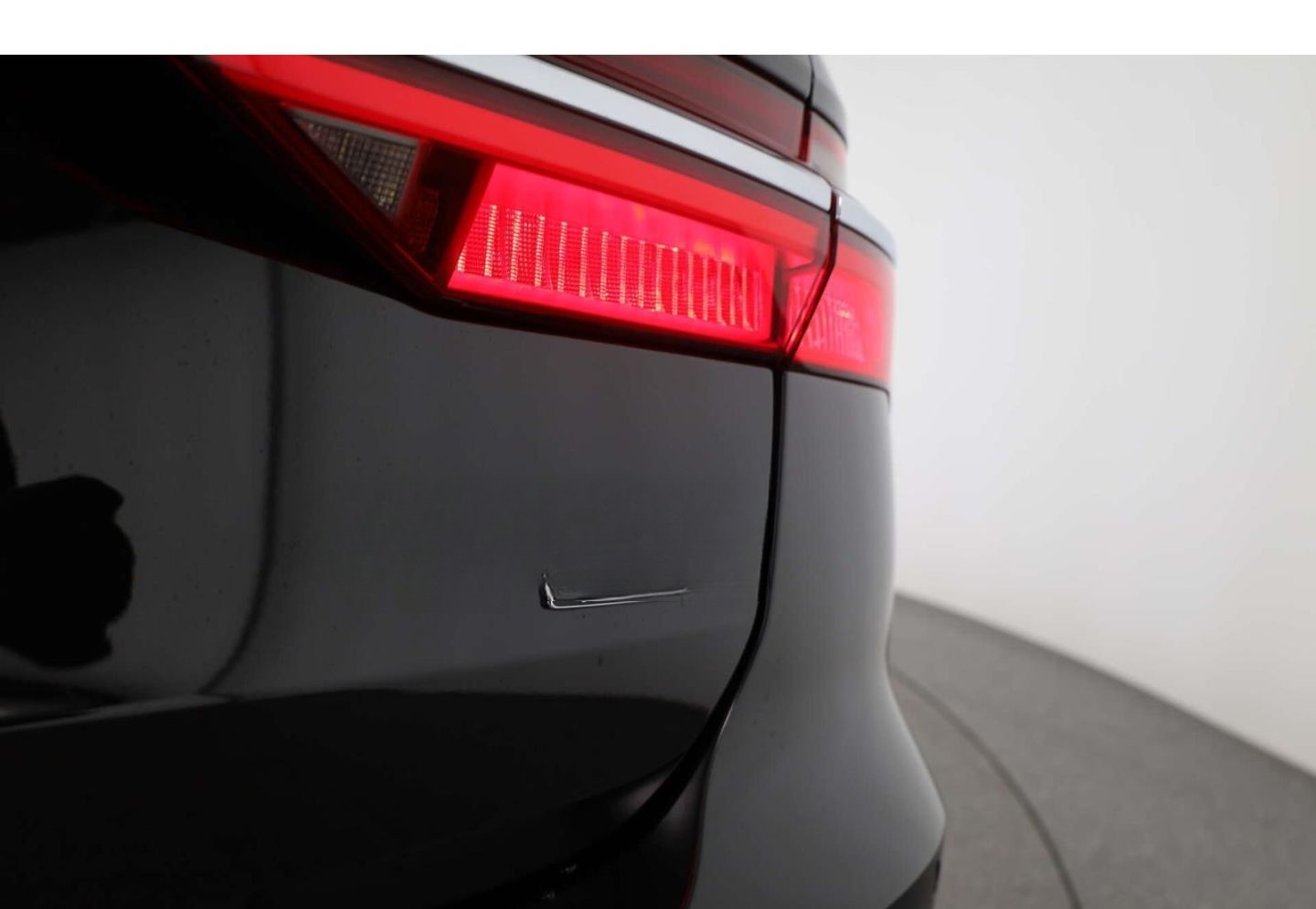 Audi A6 Avant 45 TFSI quattro Design  RFK/Leder/ACC foto 22