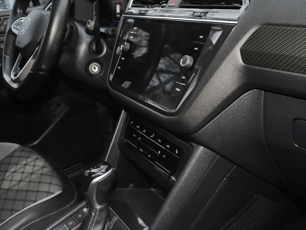 Volkswagen Tiguan Allspace 2.0 TSI R-Line 4M DSG Matrix AHK foto 8