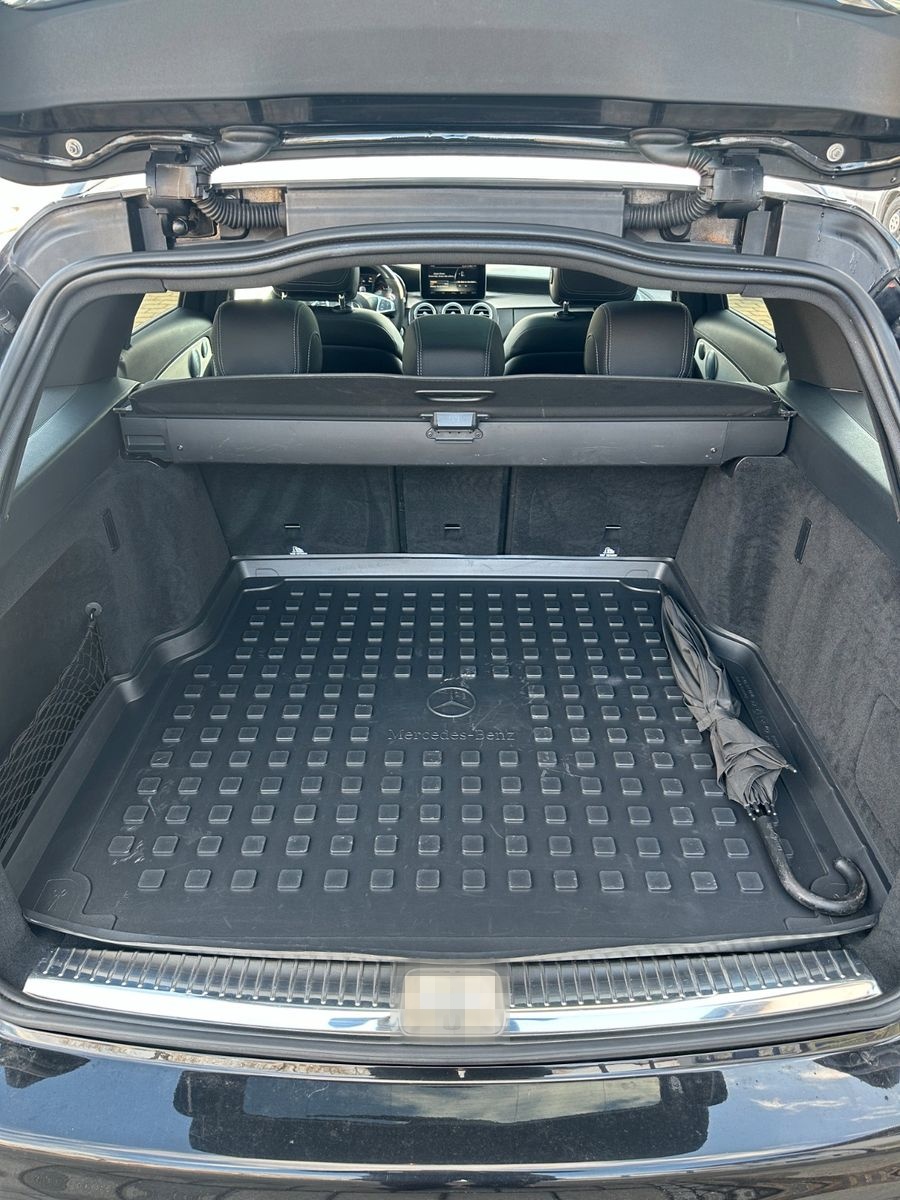 Mercedes-Benz C 63S AMG foto 12