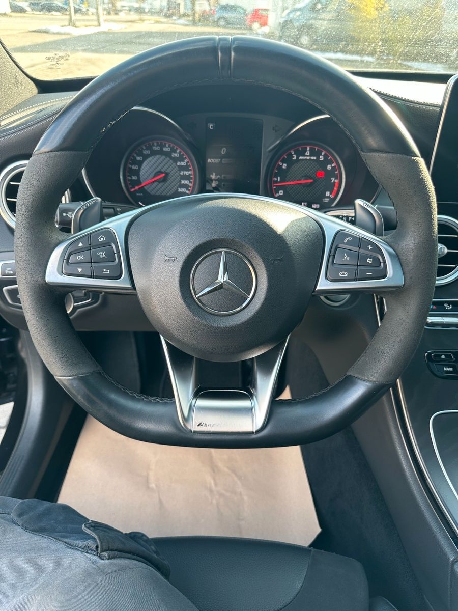 Mercedes-Benz C 63S AMG foto 18