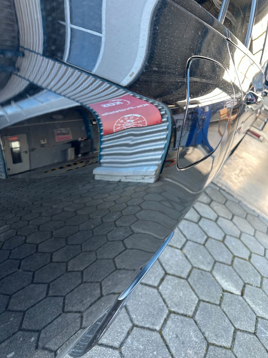 Mercedes-Benz C 63S AMG foto 23