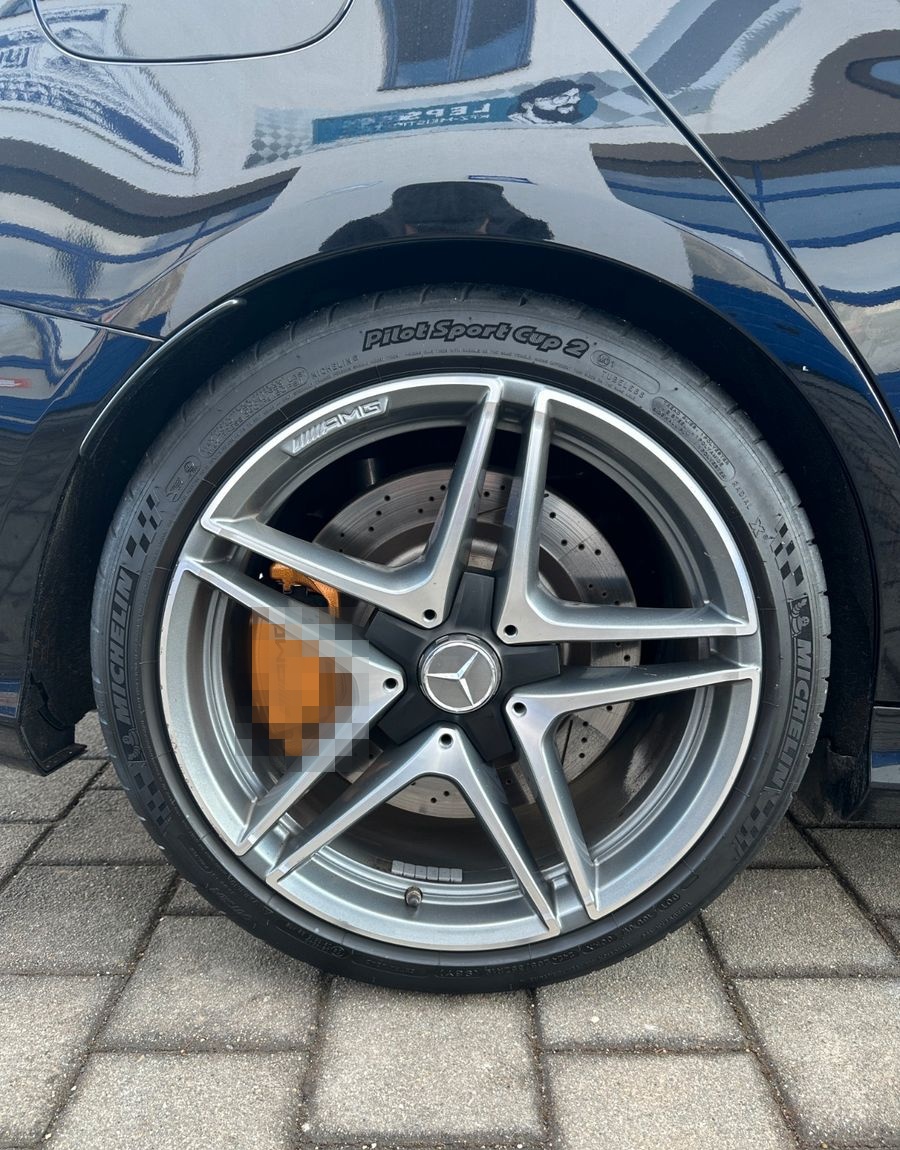 Mercedes-Benz C 63S AMG foto 10